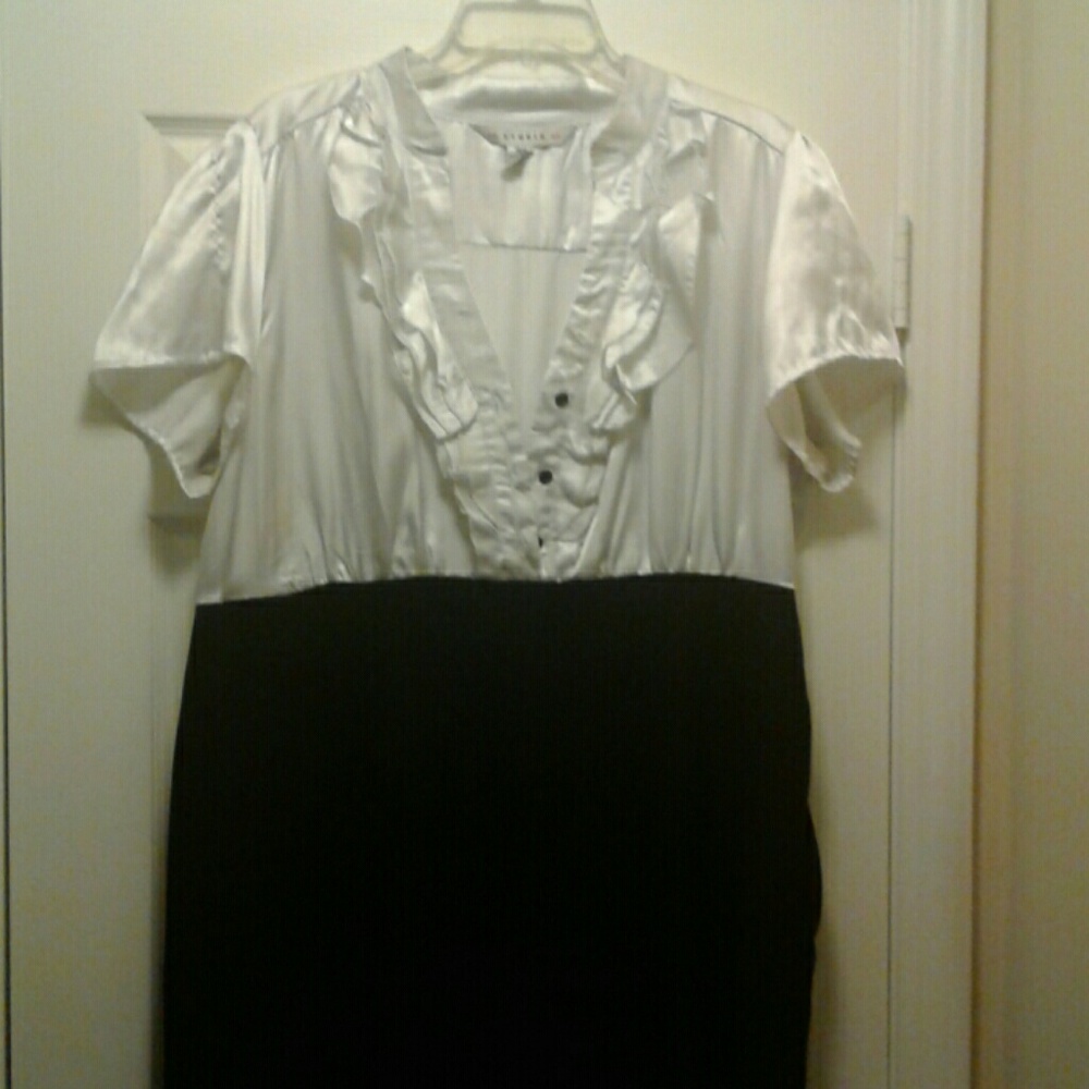 Woman's dress